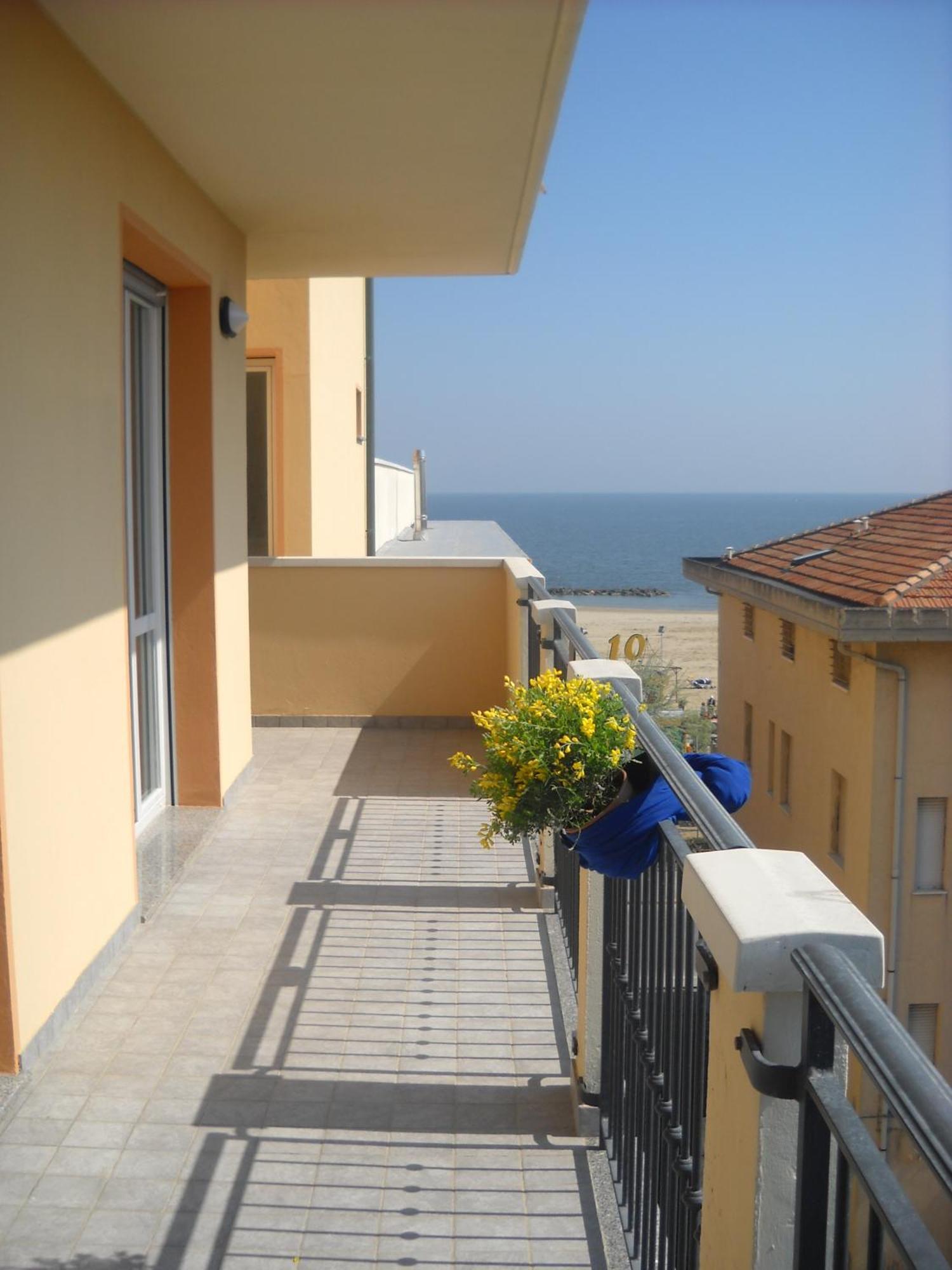 Residence Maryel Rimini Exterior foto