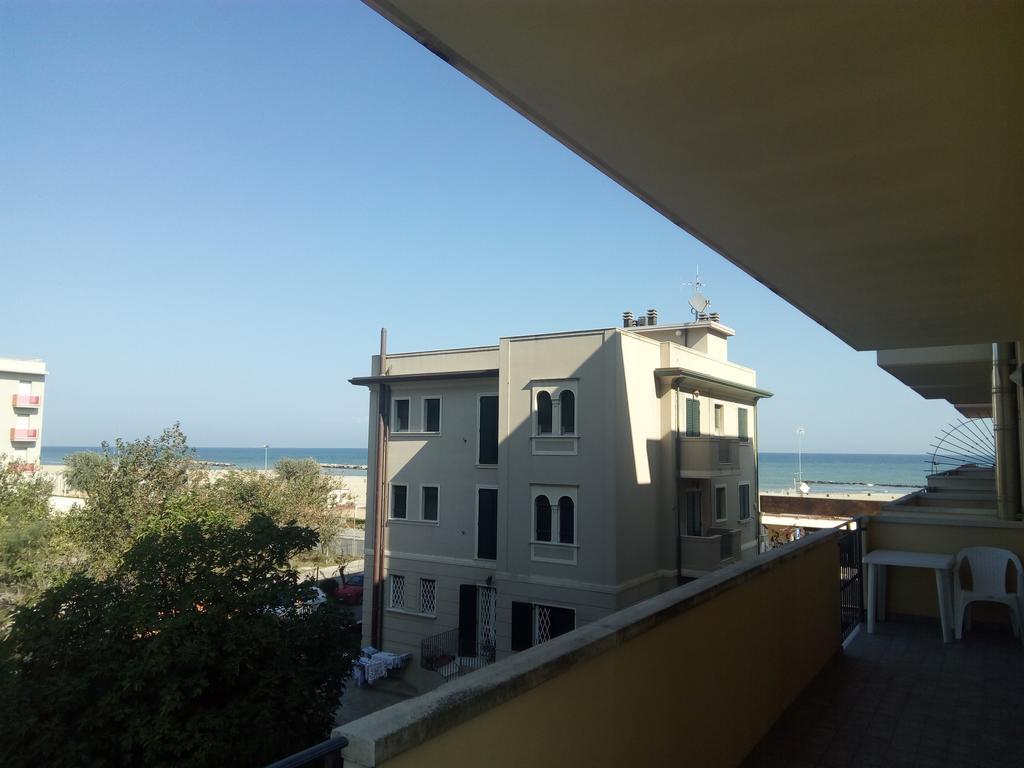 Residence Maryel Rimini Exterior foto