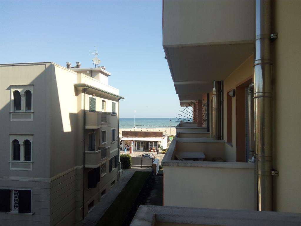 Residence Maryel Rimini Exterior foto